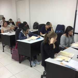 Capacitación a docentes.