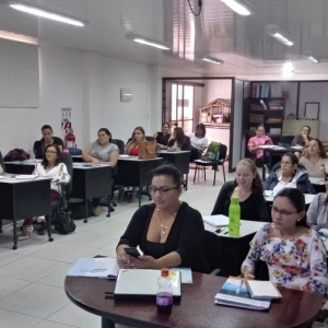 Capacitación a docentes.